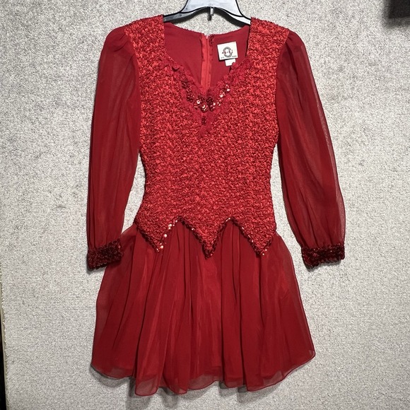 Fit 4 U Dresses & Skirts - Vintage 4 U New York Red Sequined And Beaded 1980 Party Dress Size L